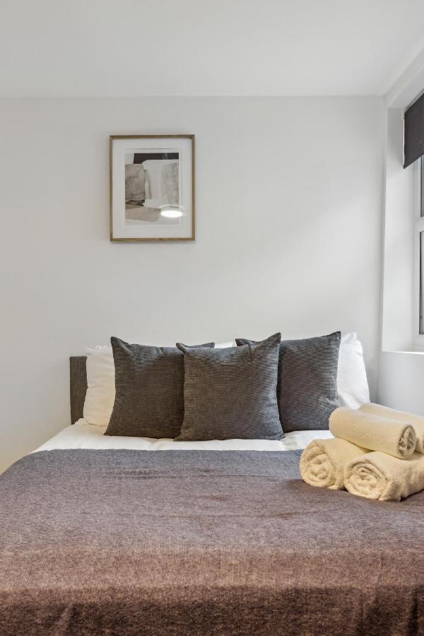 Sutherland Apartments Лондон Экстерьер фото