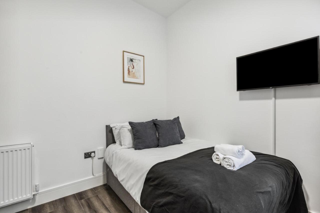 Sutherland Apartments Лондон Экстерьер фото