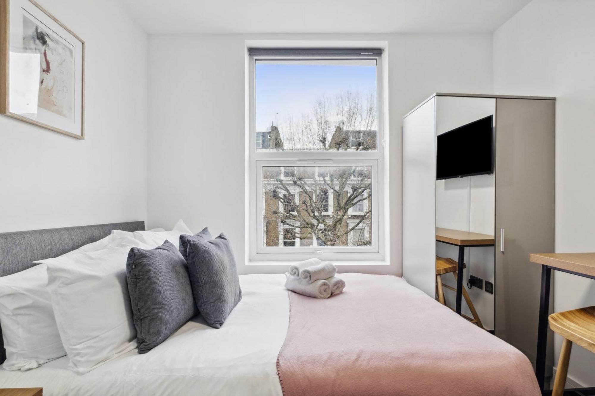 Sutherland Apartments Лондон Экстерьер фото